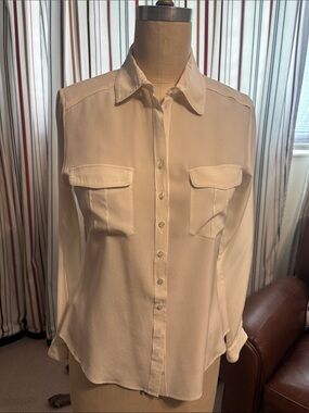 Anne Fontaine Cream Button-Up Silk Blouse with Chest Pockets